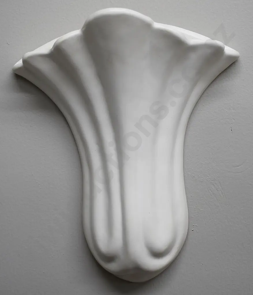 CROWN LYNN WALL POCKET COW BELL NUMBER 8 Image 1++