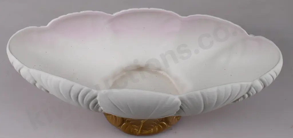CROWN LYNN WHITE POTTERY MANTLE VASES Image 1++