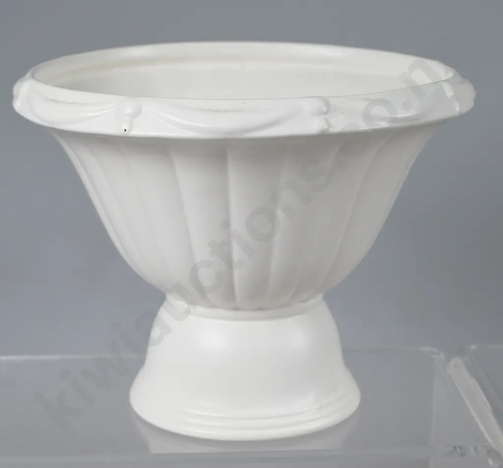 CROWN LYNN WHITE POTTERY VASES Image 1++