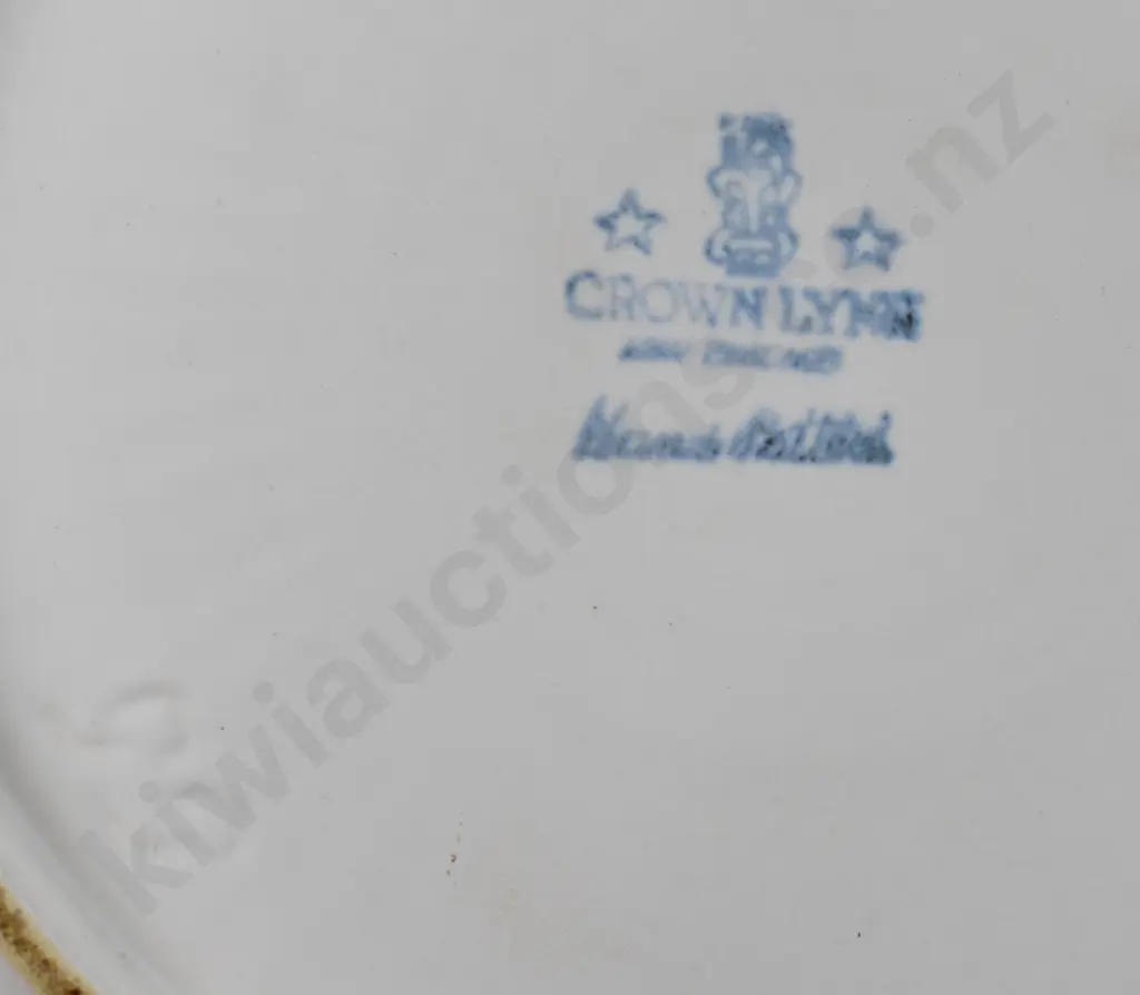 CROWN LYNN HAND POTTED FLOAT BOWLS Image 1++