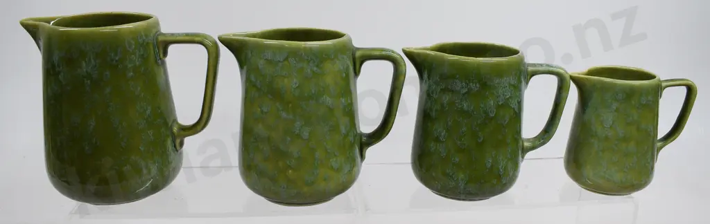TEMUKA WARE GRADUATED SET OF MILK JUGS Image 1++