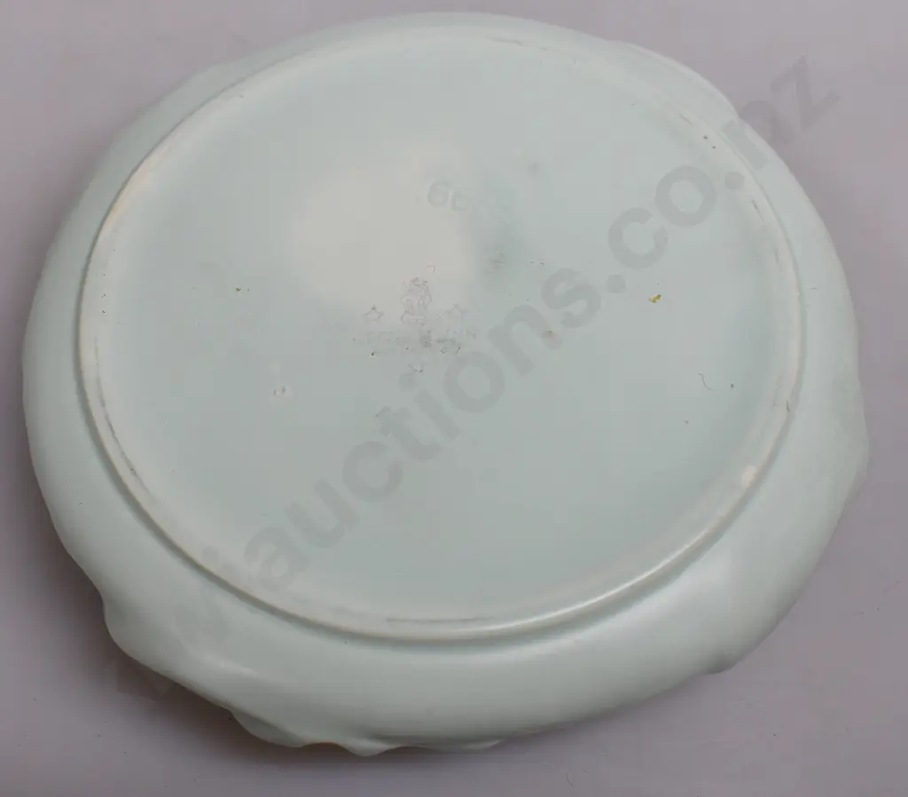 CROWN LYNN WAVES BOWL MINT GREEN Image 1++