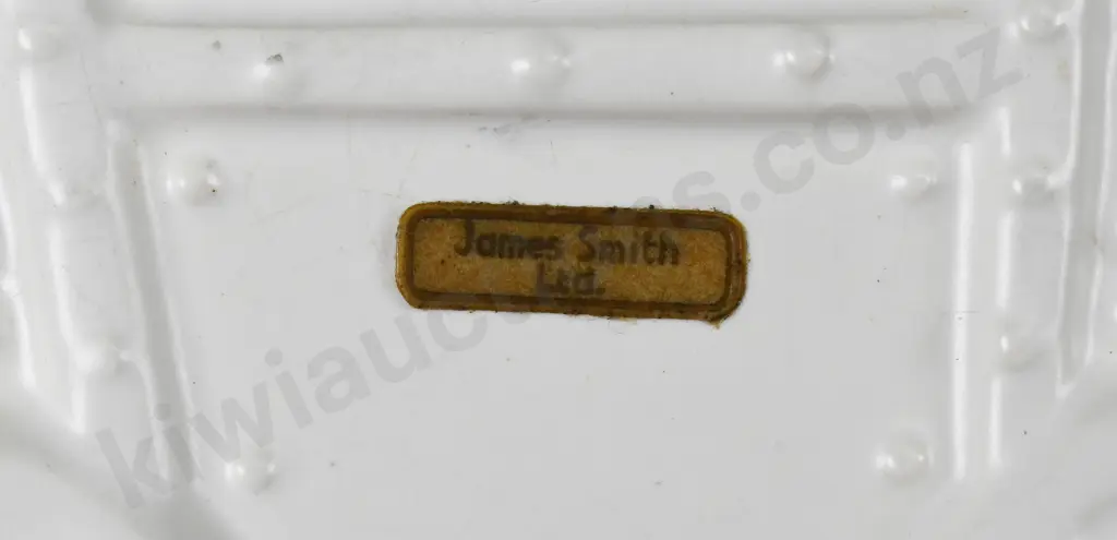 CROWN LYNN FOUR WHEEL CART Image 1++