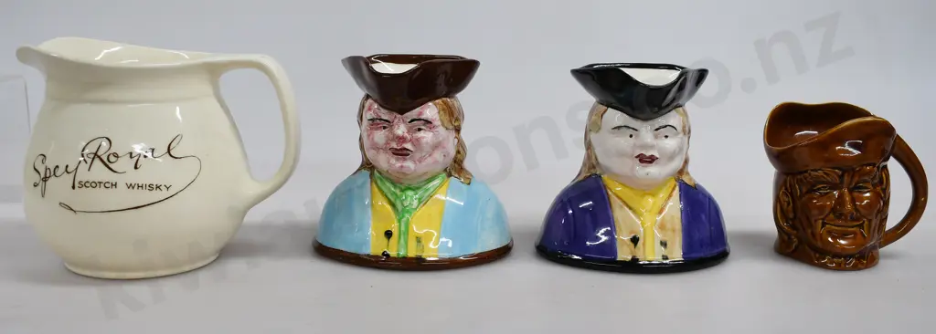 CROWN LYNN GILBY GIN AND TOBY JUGS Image 1++