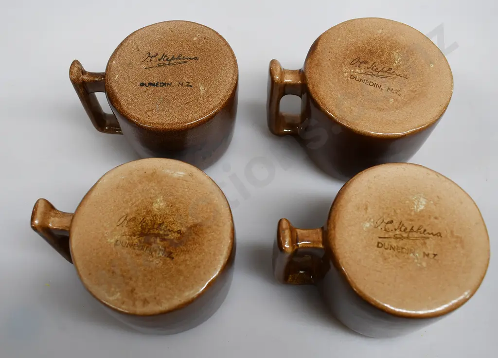 O C STEPHENS DUNEDIN MUGS Image 1++
