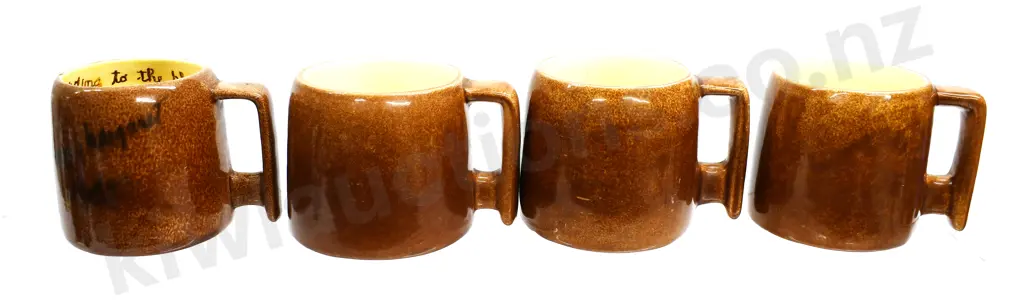 O C STEPHENS DUNEDIN MUGS Image 1++