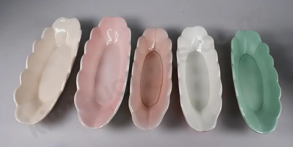 O C STEPHENS DUNEDIN RUFFLED EDGE SUNDAE DISHES Image 1++