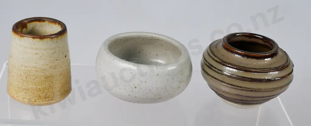 O C STEPHENS DUNEDIN STONEWARE VASES, DISHES Image 1++