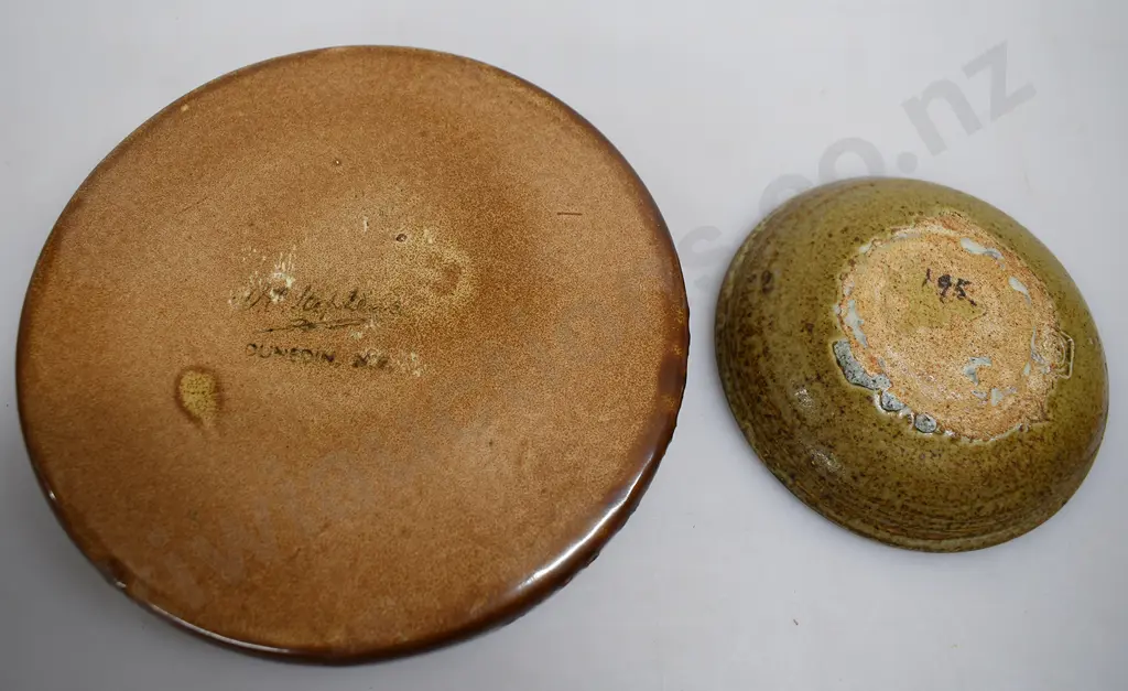 O C STEPHENS DUNEDIN BOWLS & DISHES Image 1++
