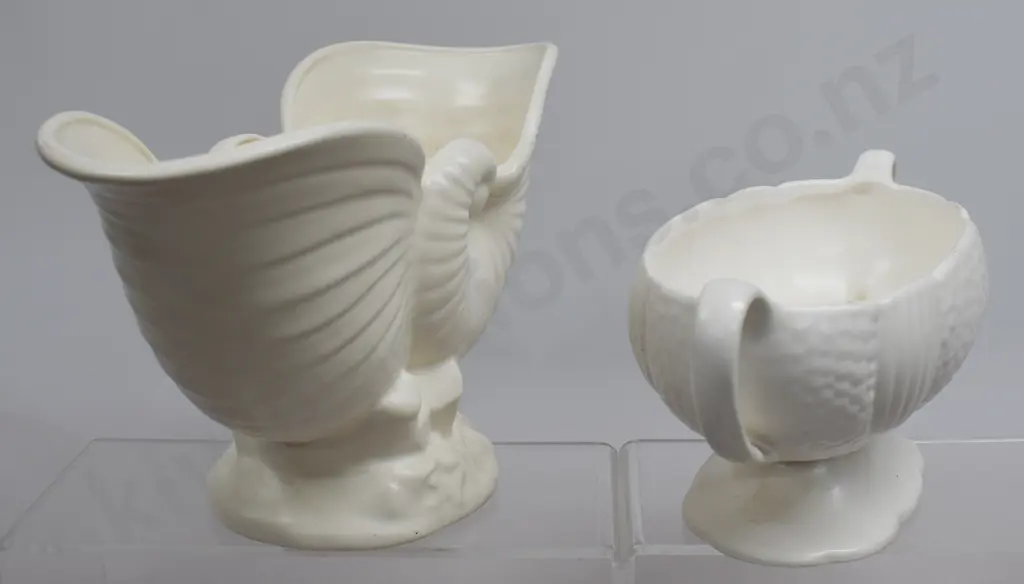 CROWN LYNN WHITE POTTERY MANTLE VASES Image 1++
