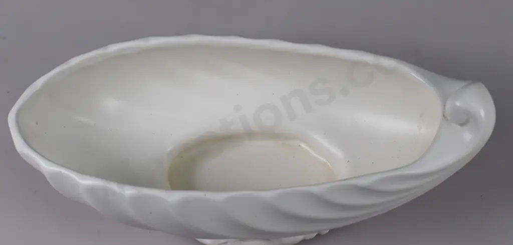 CROWN LYNN WHITE POTTERY MANTLE VASES Image 1++