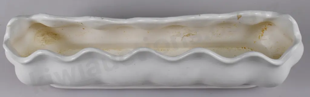 CROWN LYNN WHITE POTTERY MANTLE VASES Image 1++