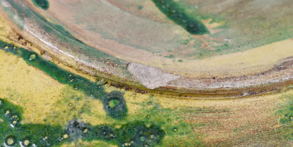 BRIAR GARDNER POTTERY BOWL Image 1++