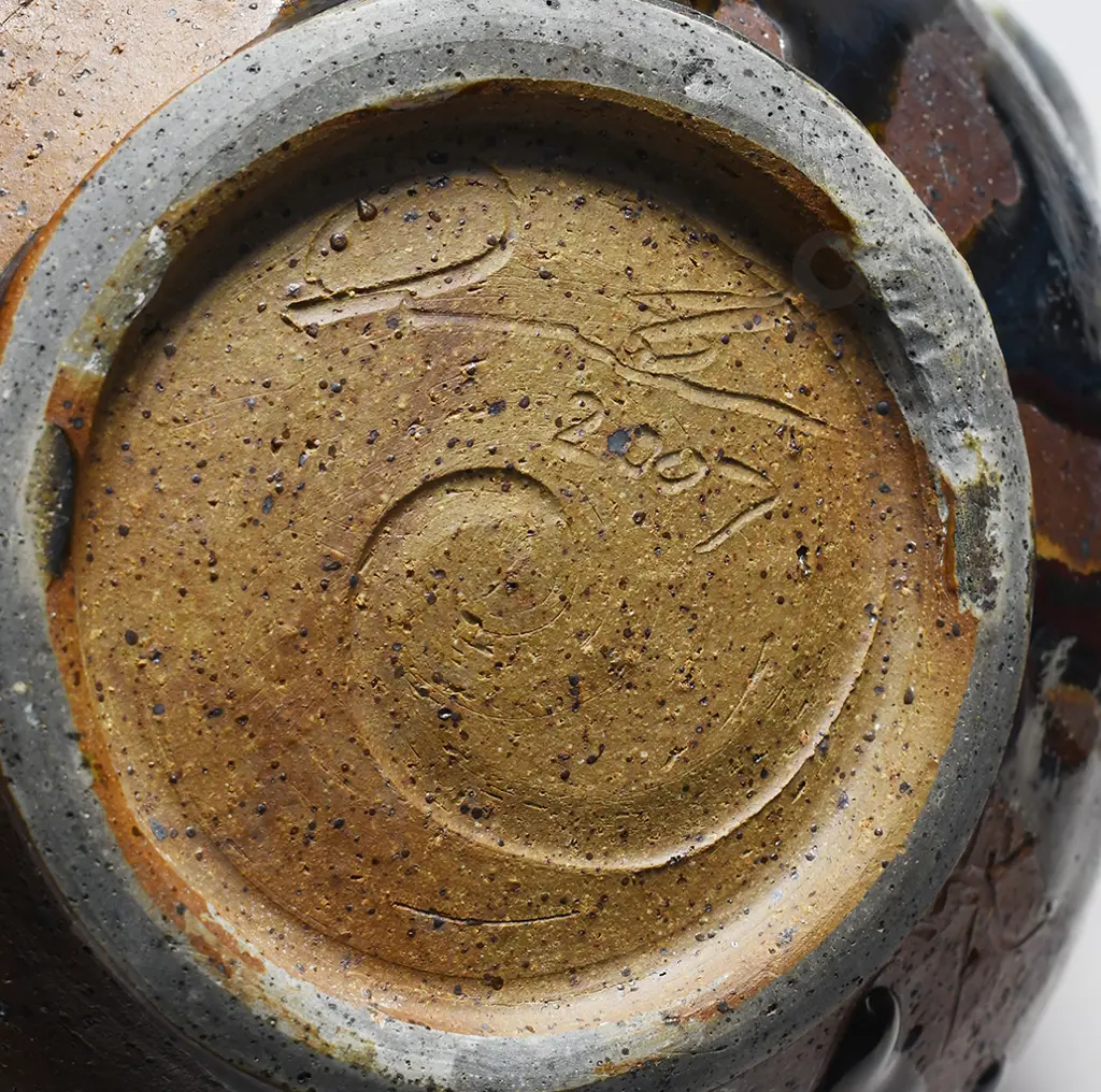 DRIVING CREEK FATSO JUG, ERIK OMUNDSON Image 1++