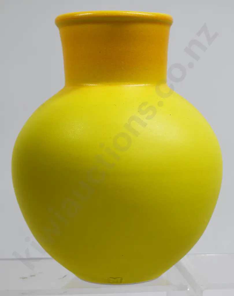 DANNY MOORWOOD, DUNEDIN POTTERY Image 1++