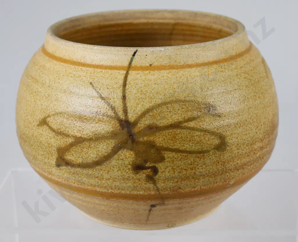NEIL GRANT DUNEDIN, HANDLED JUG & BOWL Image 1++