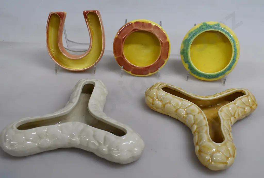CROWN LYNN ASSORTED TROUGH VASES Image 1++