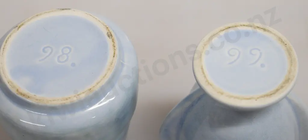 CROWN LYNN BLUE MINI VASES Image 1++