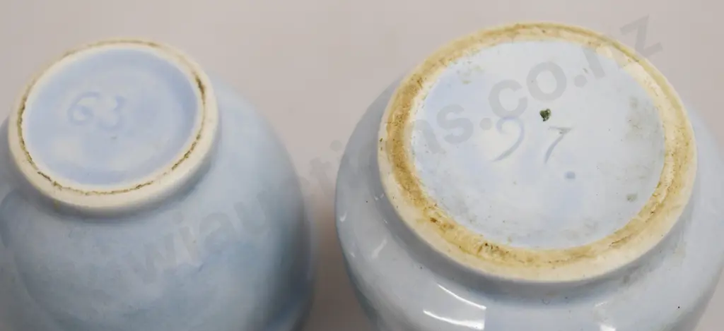 CROWN LYNN BLUE MINI VASES Image 1++