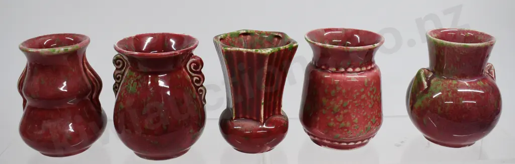 CROWN LYNN RHUBARB GLAZE MINI VASES Image 1++