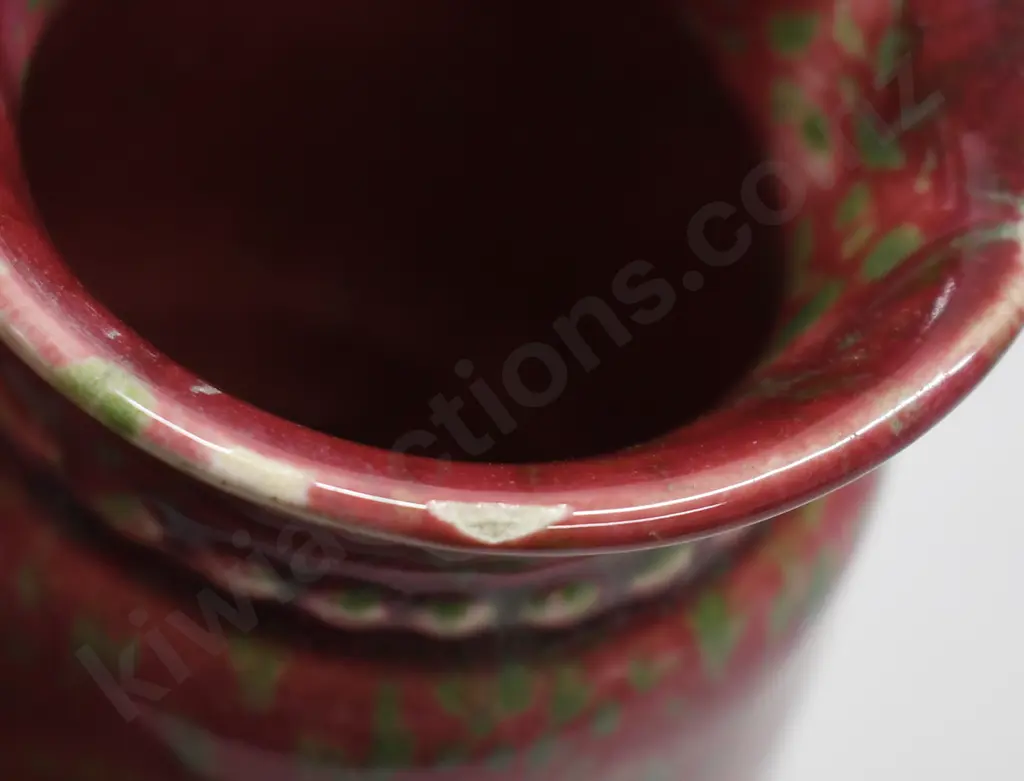CROWN LYNN RHUBARB GLAZE MINI VASES Image 1++