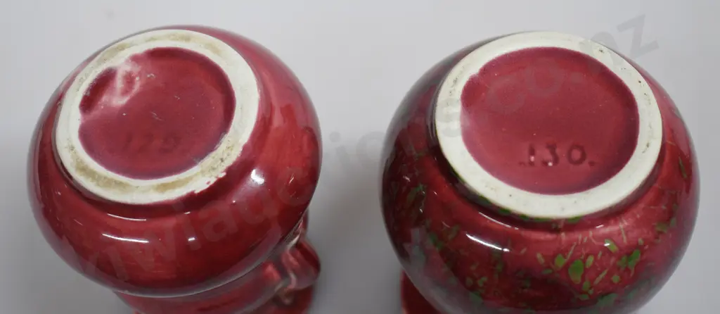 CROWN LYNN RHUBARB GLAZE MINI VASES Image 1++