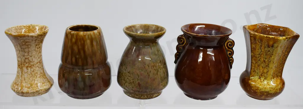 CROWN LYNN GLAZED MINI VASES Image 1++