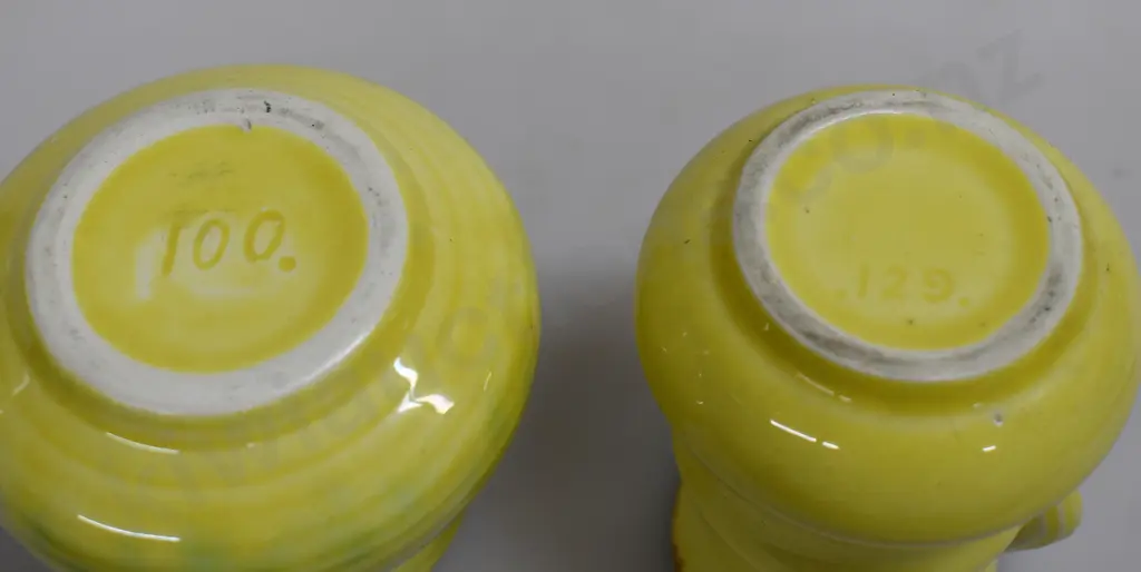CROWN LYNN CHARTREUSE GLAZE MINI VASES Image 1++