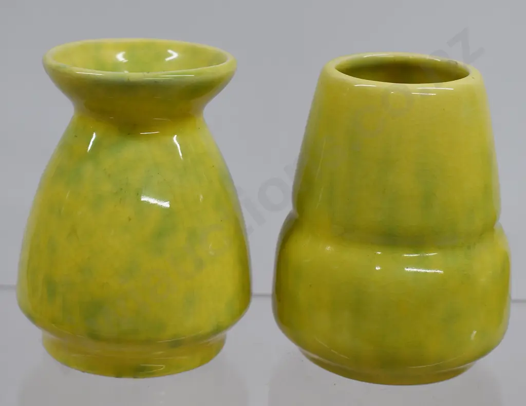 CROWN LYNN CHARTREUSE GLAZE MINI VASES Image 1++
