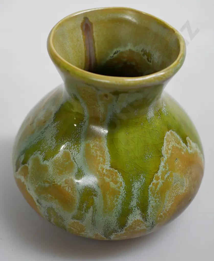 CROWN LYNN MINI VASES Image 1++