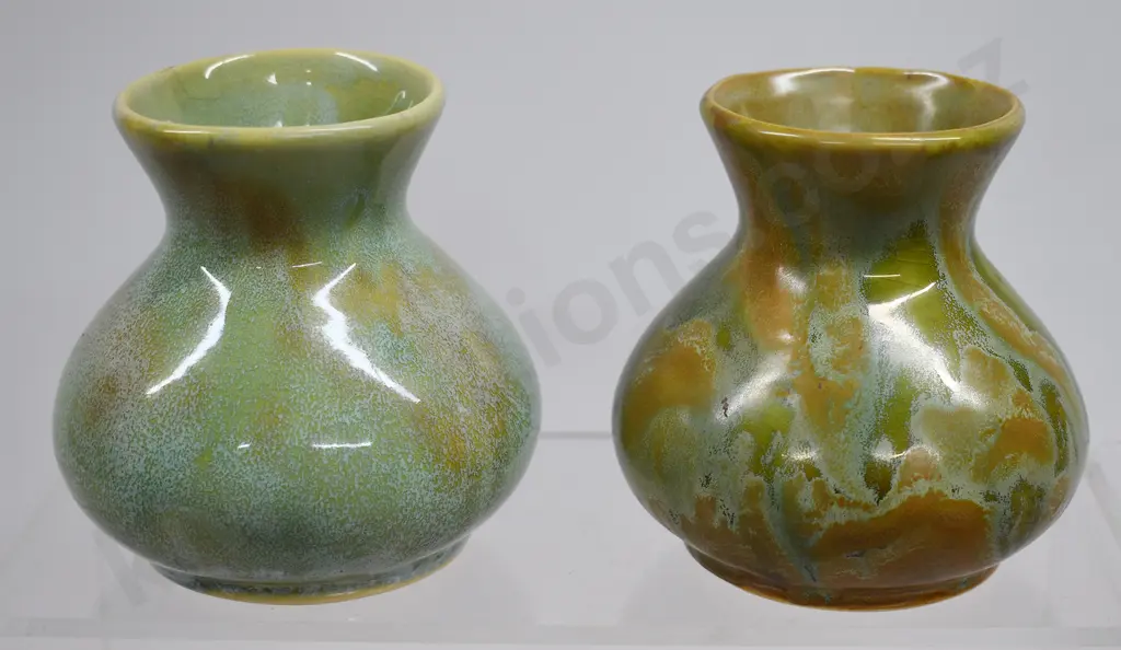 CROWN LYNN MINI VASES Image 1++