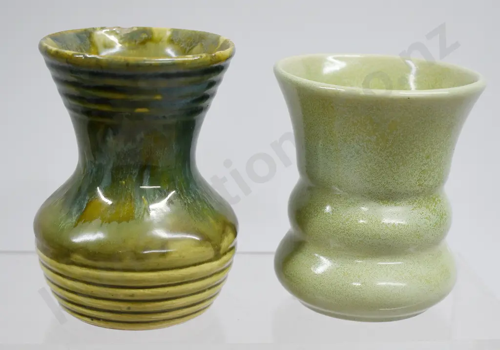 CROWN LYNN MINI VASES Image 1++