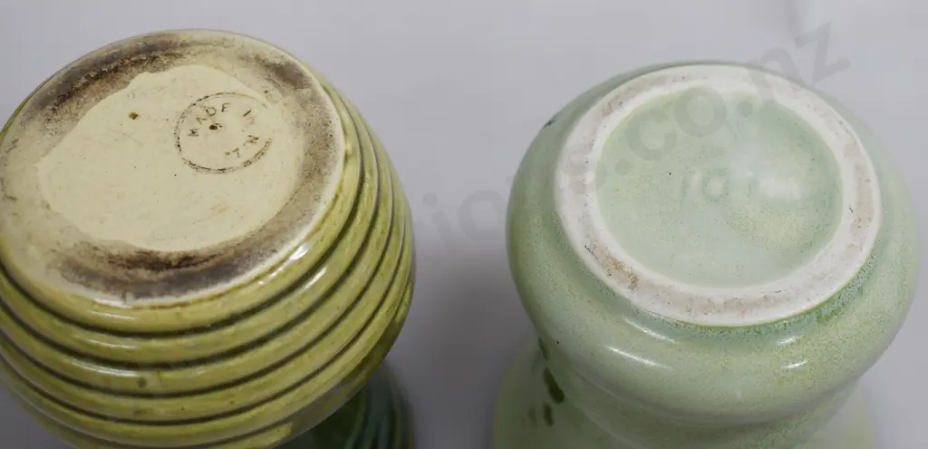 CROWN LYNN MINI VASES Image 1++