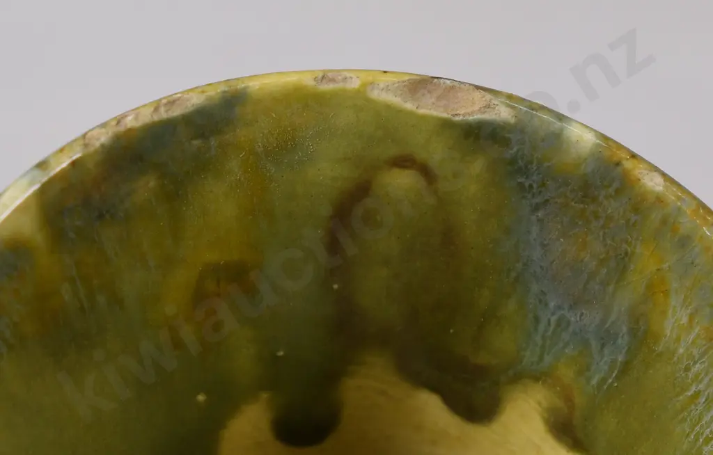 CROWN LYNN MINI VASES Image 1++