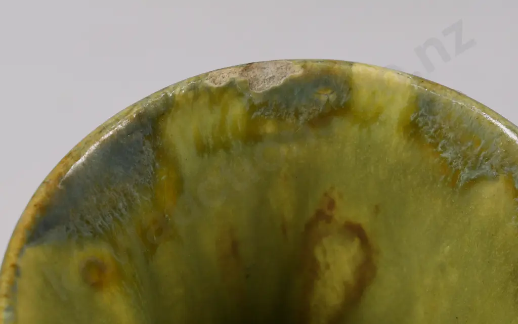 CROWN LYNN MINI VASES Image 1++