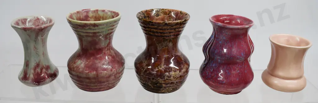 CROWN LYNN PLUM PINK GLAZE MINI VASES Image 1++