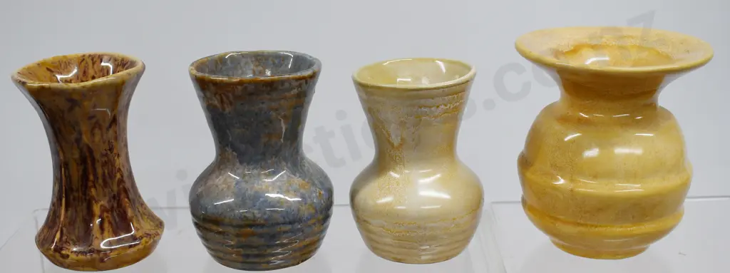 CROWN LYNN ASSORTED GLAZED MINI VASES Image 1++