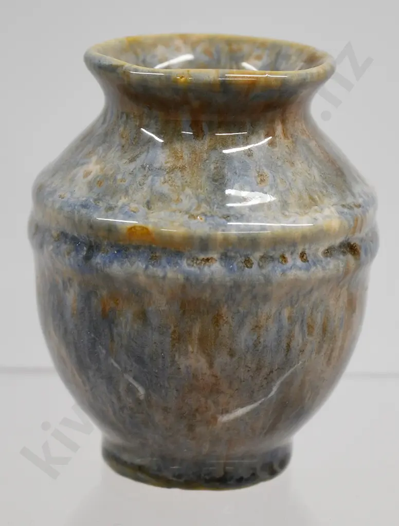 CROWN LYNN ASSORTED GLAZED MINI VASES Image 1++