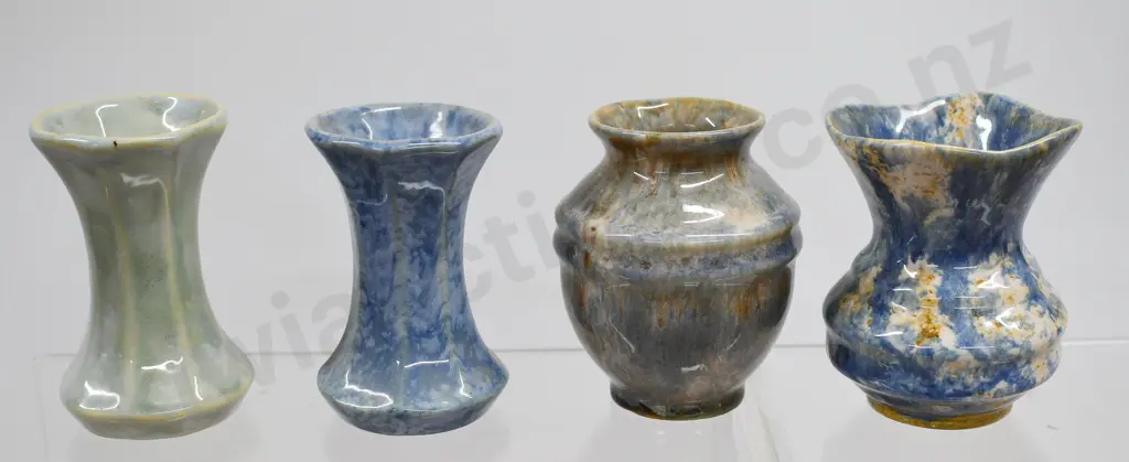 CROWN LYNN ASSORTED GLAZED MINI VASES Image 1++