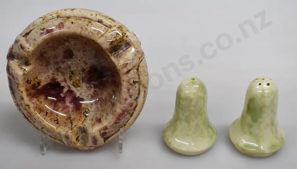 CROWN LYNN ASH TRAY, SALT & PEPPER Image 1++