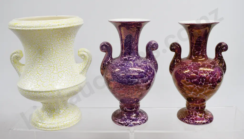 TITIAN WARE CRACKLE VASES Image 1++