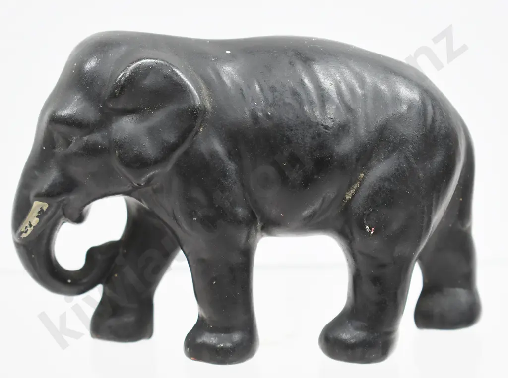 BENHAR BLACK ELEPHANTS Image 1++