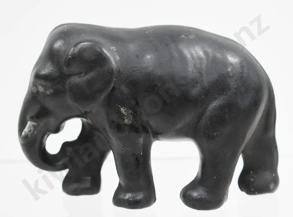 BENHAR BLACK ELEPHANTS Image 1++