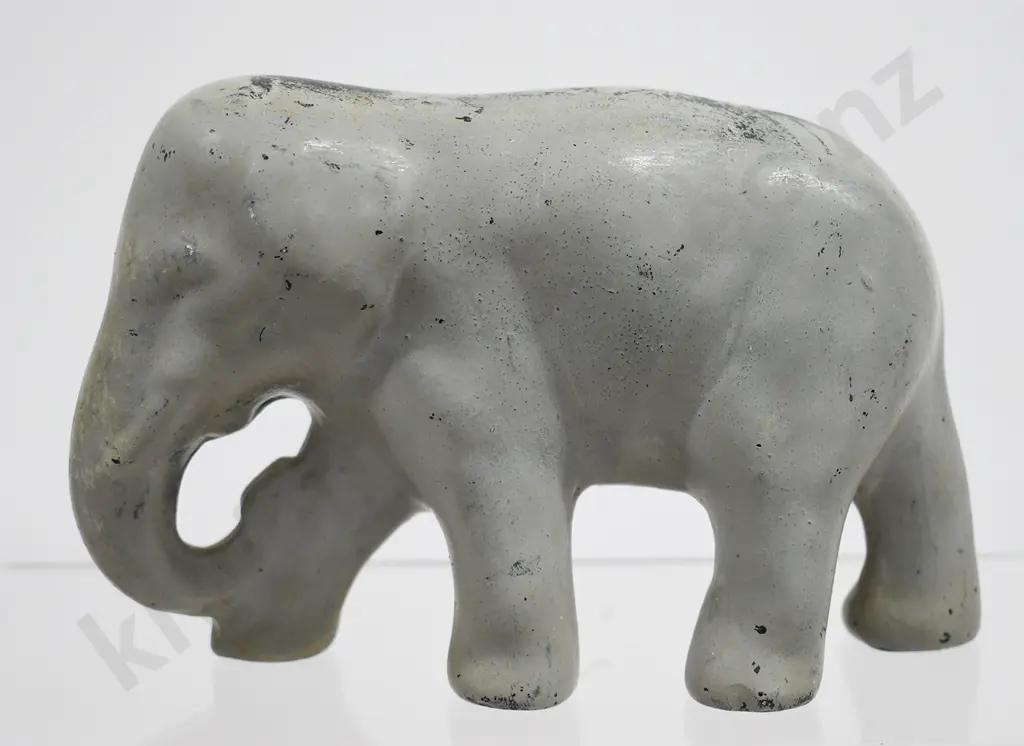 POTTERY ELEPHANTS Image 1++