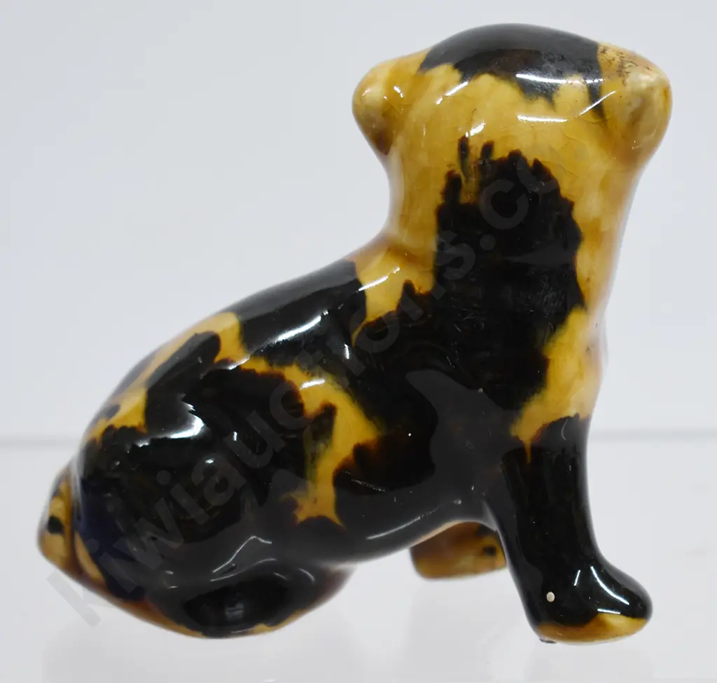 BENHAR POTTERIES DOG Image 1++