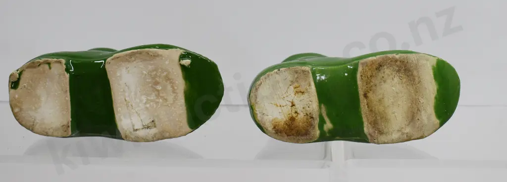POTTERY SHOE COLLECTION Image 1++