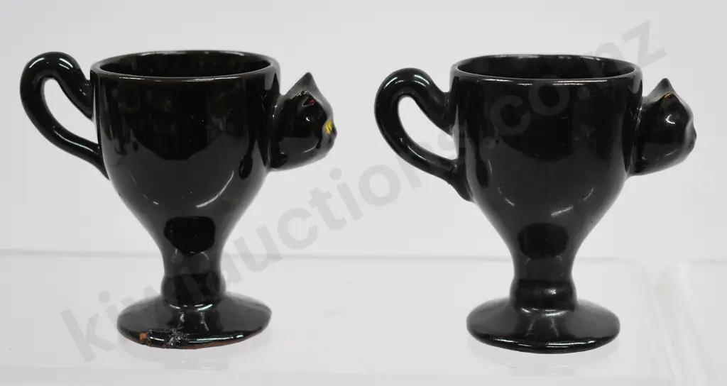 BLACK POTTERY CAT COLLECTION Image 1++