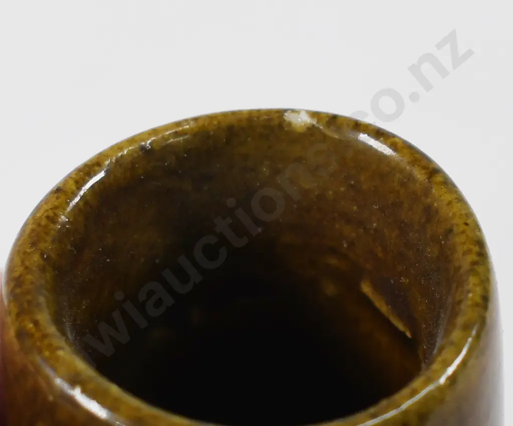 BENHAR POTTERY ASSORTMENT Image 1++