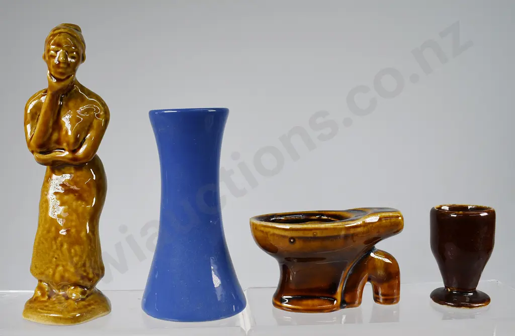 BENHAR & OTHER POTTERY ASSORTMENT Image 1++