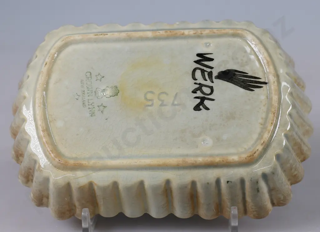 CROWN LYNN 'WERK' POTTERY DISH Image 1++